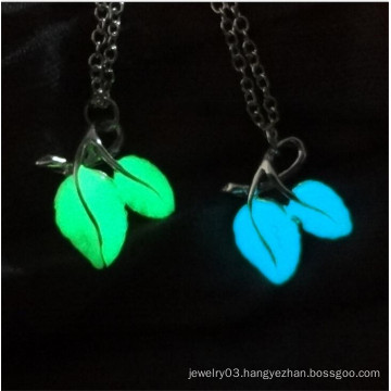 2016 Fashion Jewelry Lumionous necklace leaf Shape Necklace Women